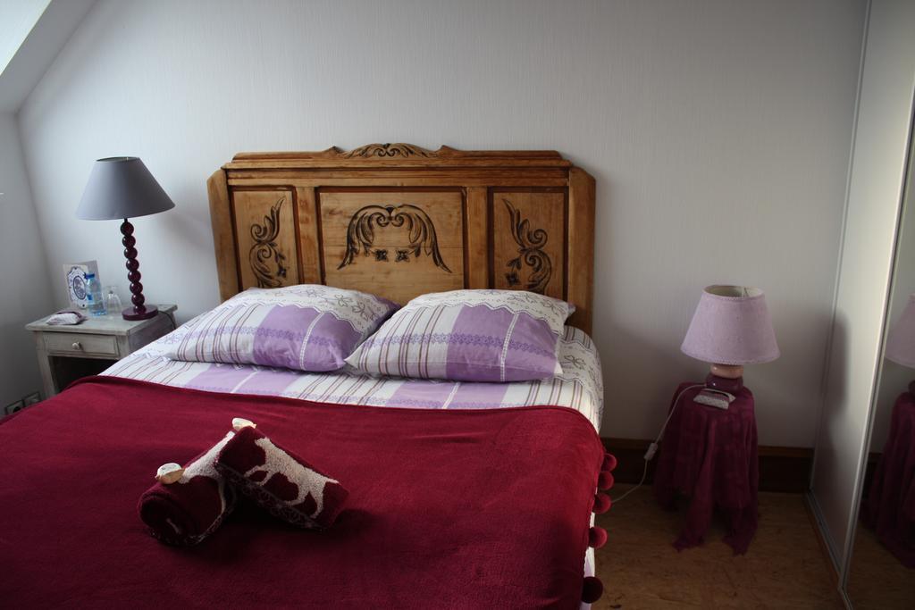 Yec'Hed Mat Bed & Breakfast Saint-Nicolas-du-Pélem Exterior foto